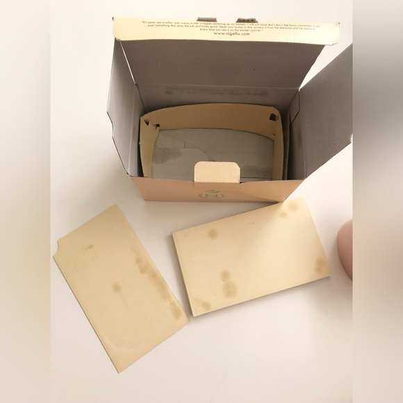 NWB Nigella Lawson Living Kitchen Butter Dish in Rosebud Pink - Picture 16 of 16